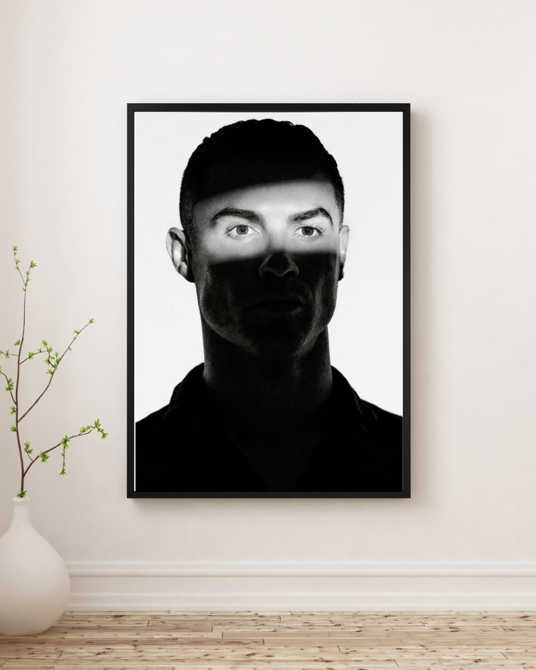 RONALDO (BLACK AND WHITE)