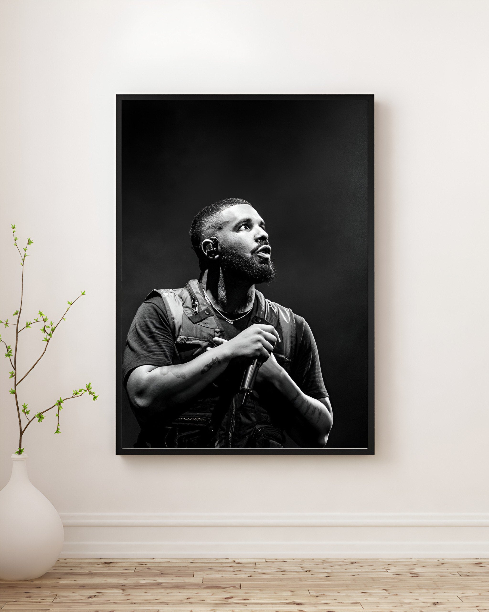 The Spotlight Performer WALL ART