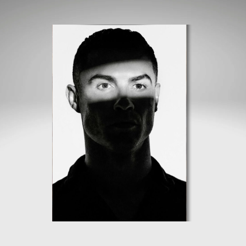 RONALDO (BLACK AND WHITE)